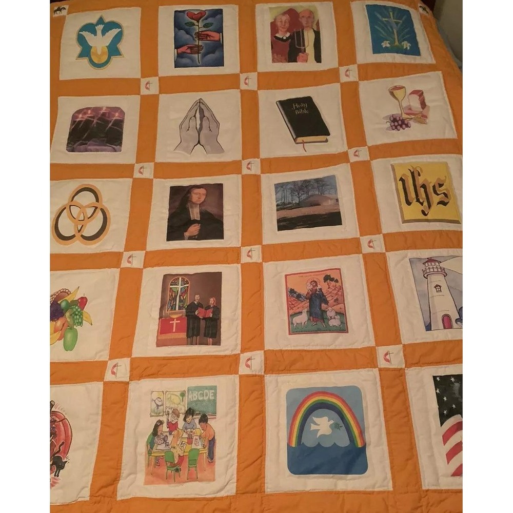 Puffy Patchwork Quilt Religious Church Love Bible Praying 58 X 70 Yellow